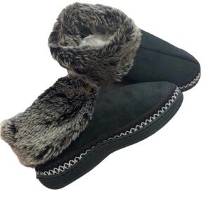 Indoor Outdoor Faux Fur Slippers Sz S